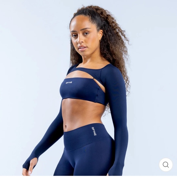 DFYNE Defy Women's Long Sleeve Shrug - Picture 6 of 7